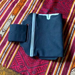 Lululemon Running Arm Band - Black